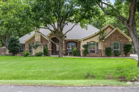 8821 Ravenswood Rd, Granbury, TX 76049