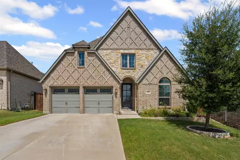 5621 Pradera Rd, Fort Worth, TX 76126