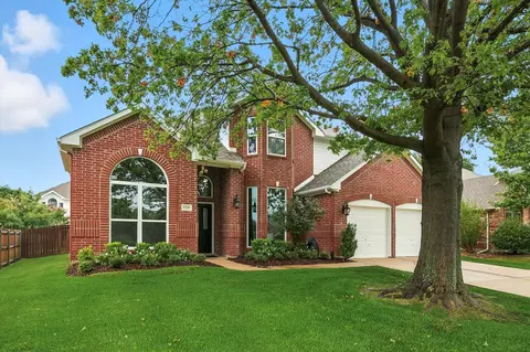 2221 Golden Arrow Dr, Flower Mound, TX 75028