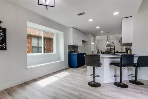 Kitchen - 3412 Aster Ln, Rowlett, TX 75089 photo 4 of 4