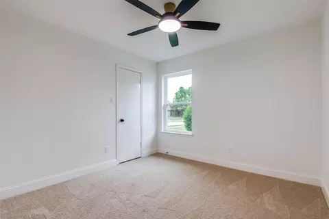 Bedroom - 3412 Aster Ln, Rowlett, TX 75089 photo 2 of 4