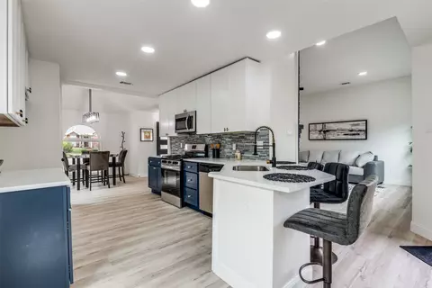 Kitchen - 3412 Aster Ln, Rowlett, TX 75089 photo 2 of 4