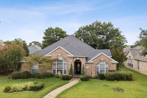 3208 Grenada Dr, Plano, TX 75074