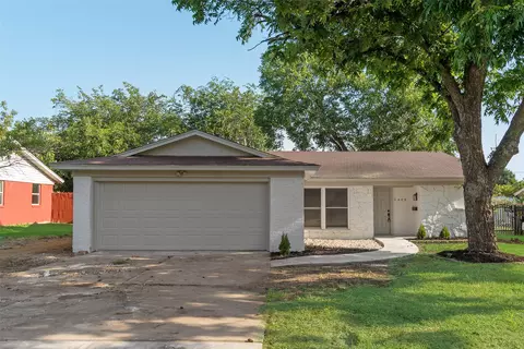 2409 Catalo Ln, Arlington, TX 76010