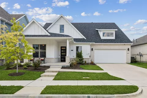 8521 Campbell Dr, Rowlett, TX 75089