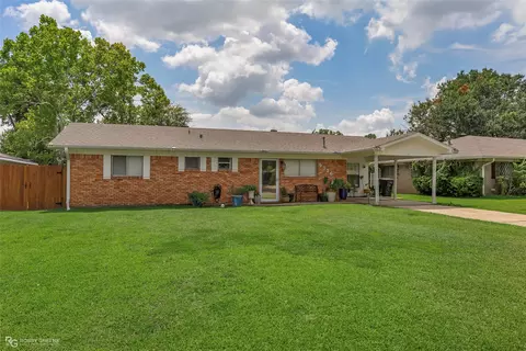 2526 Belmont Blvd, Bossier City, LA 71111