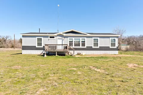 310 Cr 1787, Chico, TX 76431