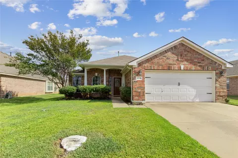 2779 Sunvalley Dr, Grand Prairie, TX 75052