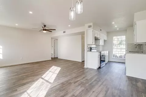 Living - 728 E 3rd St, Springtown, TX 76082 photo 4 of 4