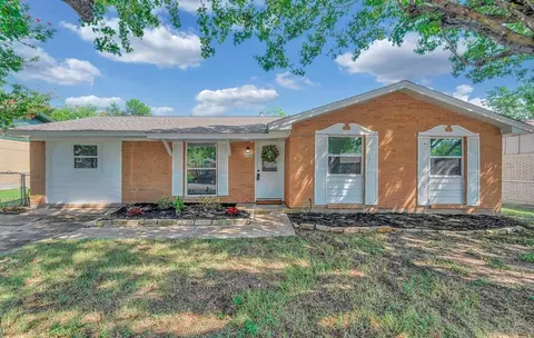 3505 Ferndale Dr, Waco, TX 76706