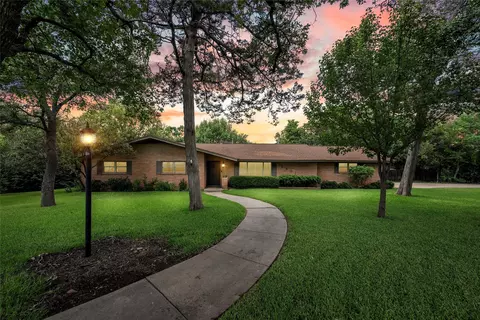 9601 Jimmark Cir, Woodway, TX 76712