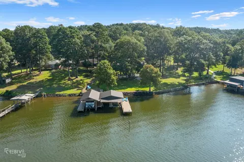 884 Featherston Rd, Homer, LA 71040