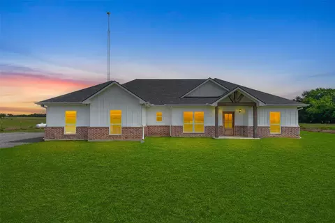 1508 County Road 4719, Wolfe City, TX 75496