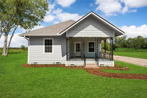 7042 Gholson Rd, Waco, TX 76705