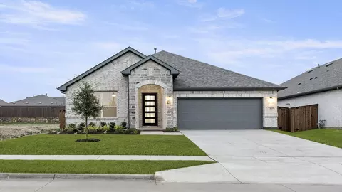 1317 Rothland Ln, Red Oak, TX 75154