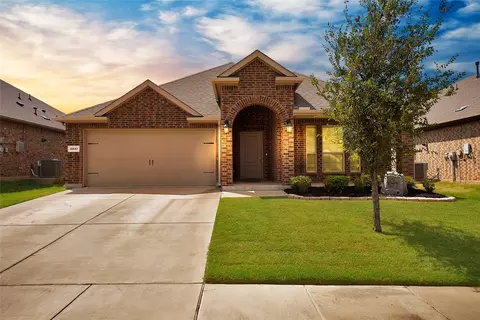 3017 Cobalt Dr, Aubrey, TX 76227