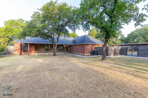 2126 Castle Dr, Clyde, TX 79510 photo 10