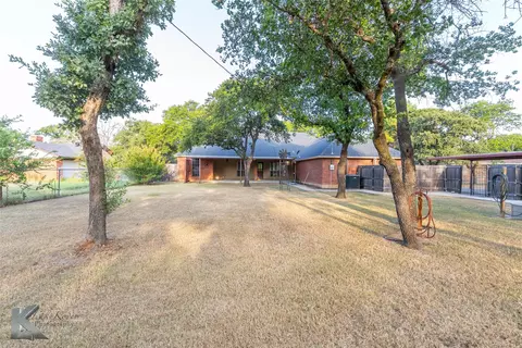2126 Castle Dr, Clyde, TX 79510 photo 9