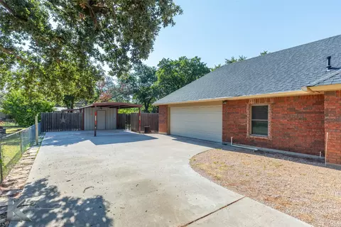 2126 Castle Dr, Clyde, TX 79510 photo 5
