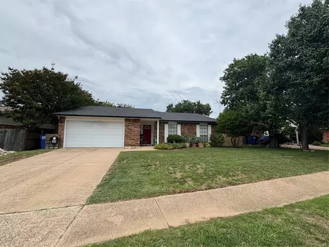 723 Meadow Mead Dr, Allen, TX 75002