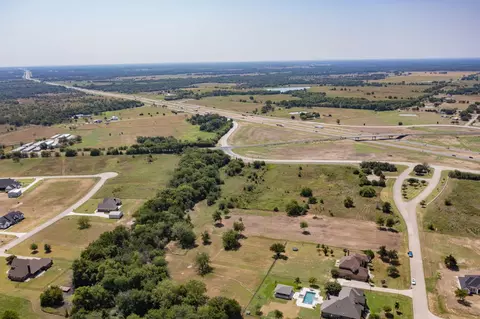 1000 1077 Eagle Lake Dr, Wills Point, TX 75169
