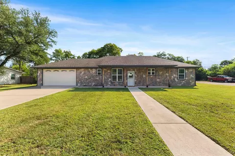 601 Santa Fe Dr, Woodway, TX 76712