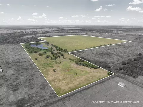 682 W Somers Ln, Axtell, TX 76624