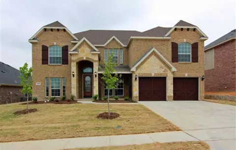 4816 Tuscany Ln, Grand Prairie, TX 75052