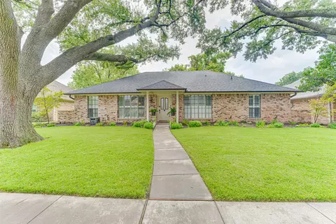 1914 Westminister Dr, Rowlett, TX 75088
