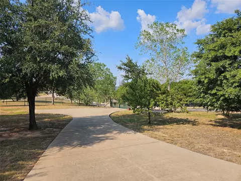 305 County Road 1213, Kopperl, TX 76652 photo 4