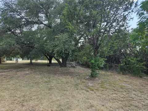 305 County Road 1213, Kopperl, TX 76652 photo 19