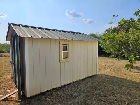 305 County Road 1213, Kopperl, TX 76652 photo 37
