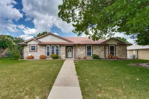3521 Cromwell St, Plano, TX 75075
