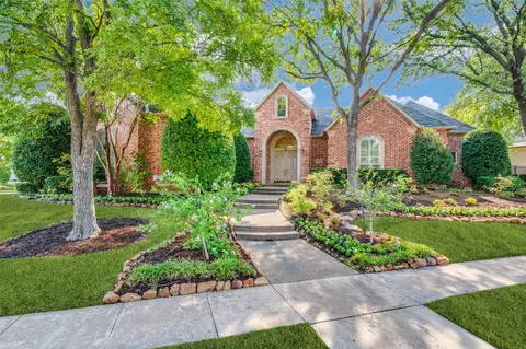 6072 Star Mesa Dr, Frisco, TX 75034