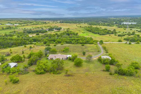 4525 White Settlement Rd, Weatherford, TX 76087