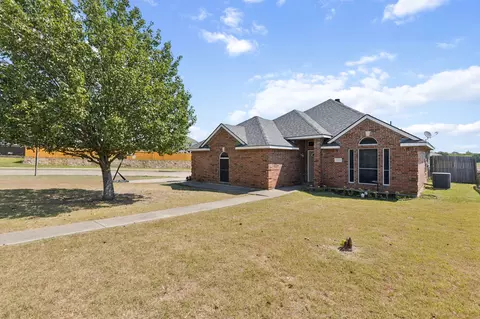 1025 Weiss Ave, Princeton, TX 75407