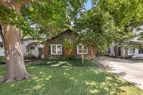 6032 Lovell Ave, Fort Worth, TX 76116
