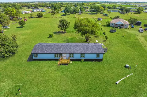 3055 Shanda Ct, Kaufman, TX 75142