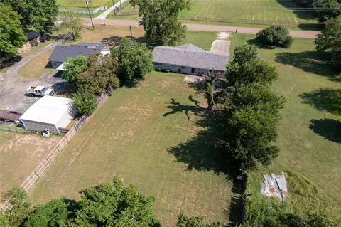 View/Area - 704 E Moonlight Dr, Robinson, TX 76706 photo 3 of 4
