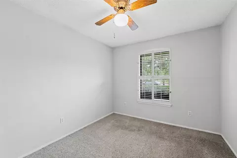 Bedroom - 704 E Moonlight Dr, Robinson, TX 76706 photo 2 of 3