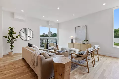 4330 Dickason Ave #201, Dallas, TX 75219