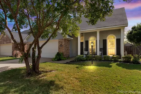9129 Chimes Dr, Shreveport, LA 71115