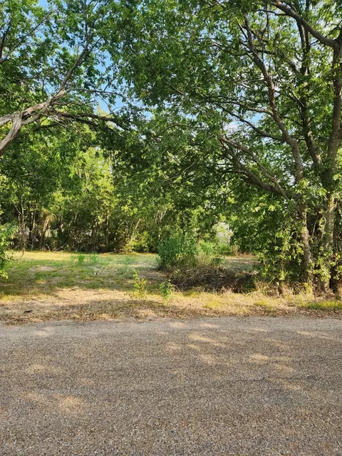 13828 County Road 236, Terrell, TX 75160