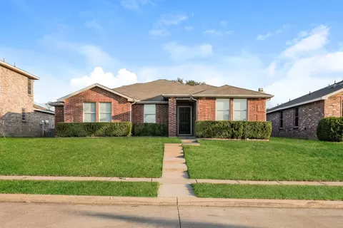 1249 Tall Grass Dr, Lancaster, TX 75134