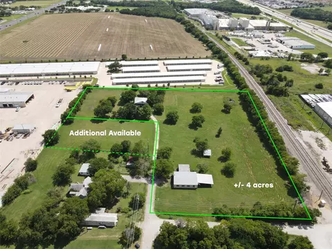 1319 Culberson Rd, Waxahachie, TX 75165