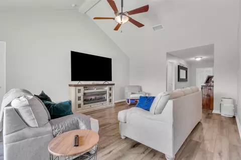 1911 Pilot Point Way, Princeton, TX 75407