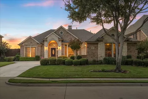 4417 Young Dr, Carrollton, TX 75010
