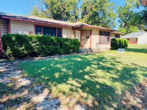 413 Shaw St, Cleburne, TX 76033