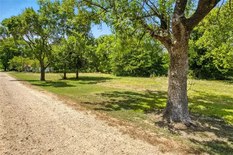 601 2nd St, Cooper, TX 75432