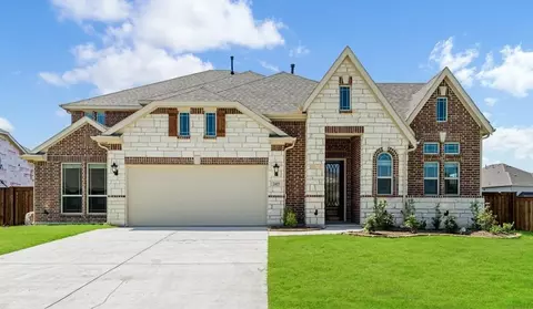 2415 Hagen Dr, Venus, TX 76084